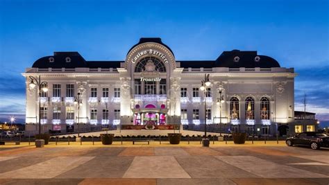 Casino De Trouville Jantar Espetaculo