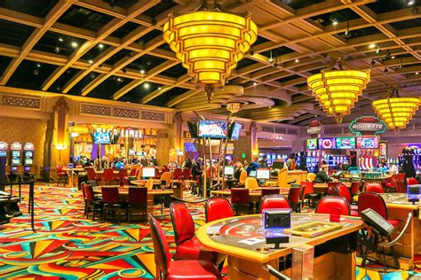 Charlestown Casino Horas