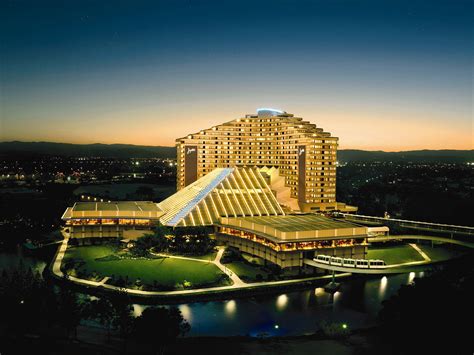 Conrad Jupiters Casino Restaurantes