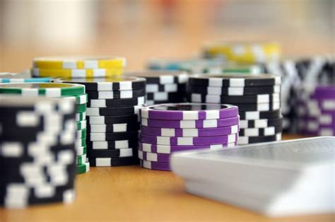 Kde Hrat Estrategia De Poker