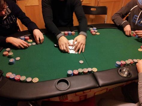 Negozio Poker Milano Ripamonti