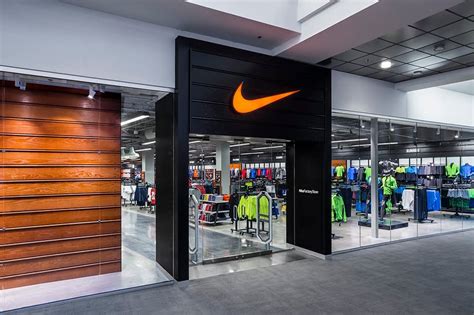 Nike Store Sloten
