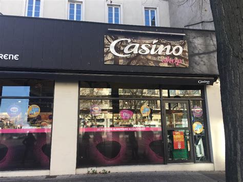 Petit Casino Angers Foch
