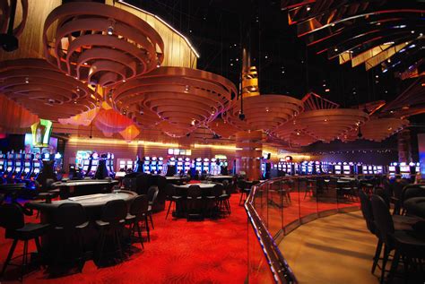 Revel Casino Dancarinos