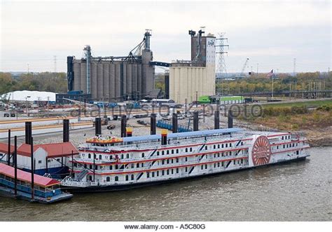 Riverboat Casino Em St  Louis Missouri