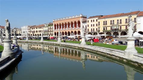 Sala De Fenda Via Venezia Padua