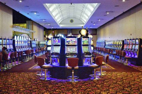 Saratoga Springs Casino Horas