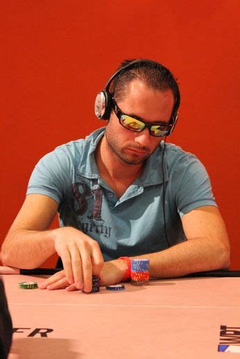 Valentin Messina Poker